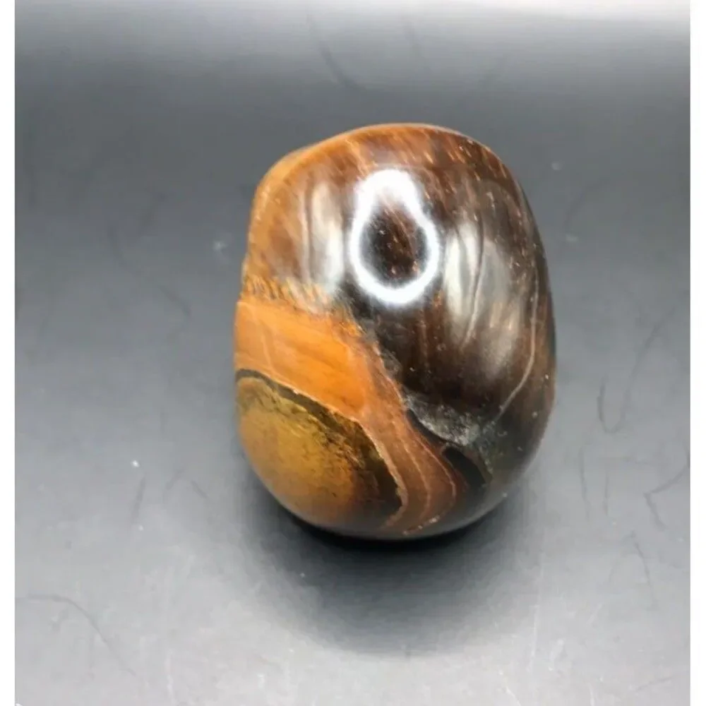 Tiger Eye Skull Carving